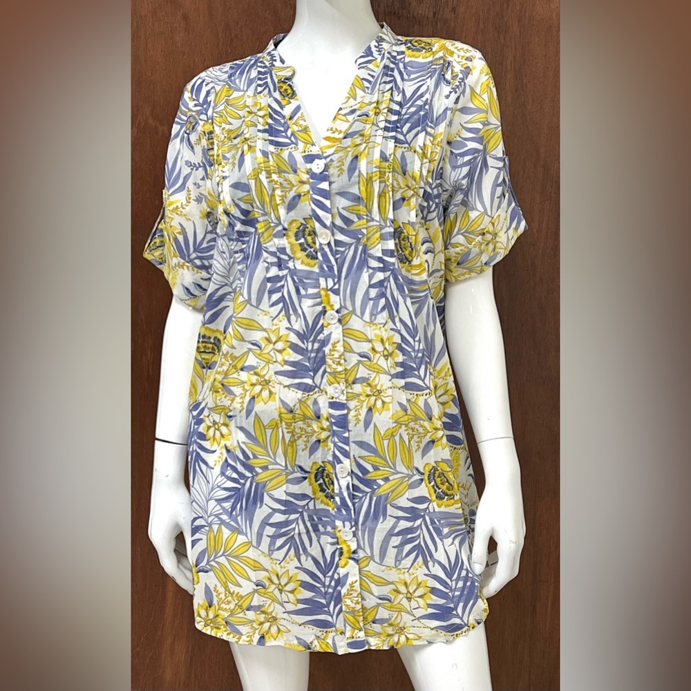 NWT CLUBZ TUNIC☀️